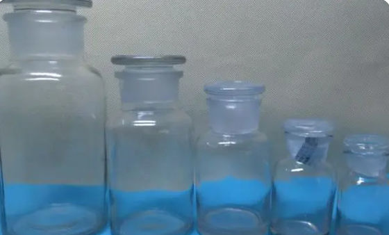 Flacons en tube de verre à bouchon en caoutchouc pour produits pharmaceutiques